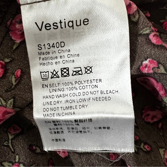 VESTIQUE Dark Brown Floral Meet in Middle Mini Dress Smocking Puff Sleeve M NWT - Picture 8 of 9